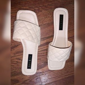 Sandals Slides